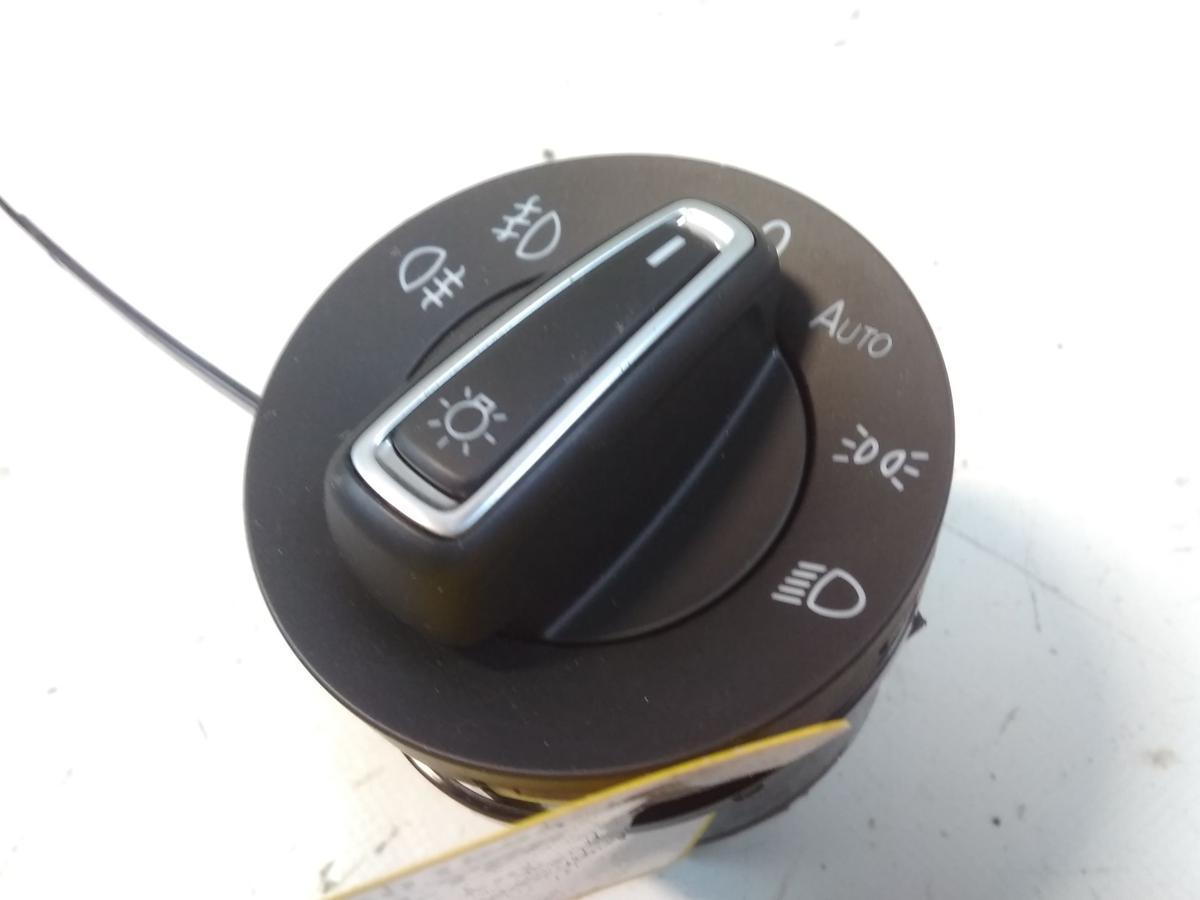 VW Golf Sportsvan original Lichtschalter 5G0941431BD Bj.2017