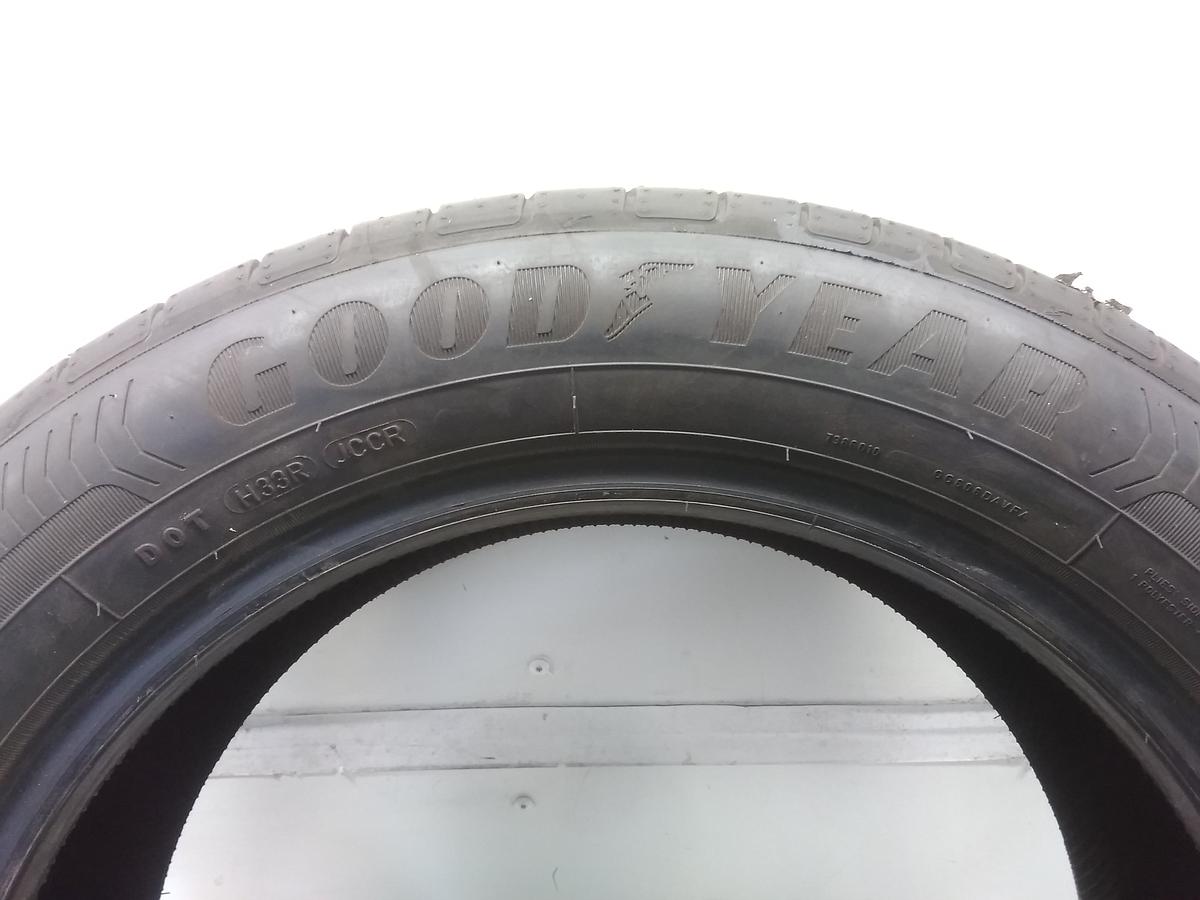 2 Gebrauchtreifen 215/55R17 94V Goodyear Efficient Grip fast neuwertig