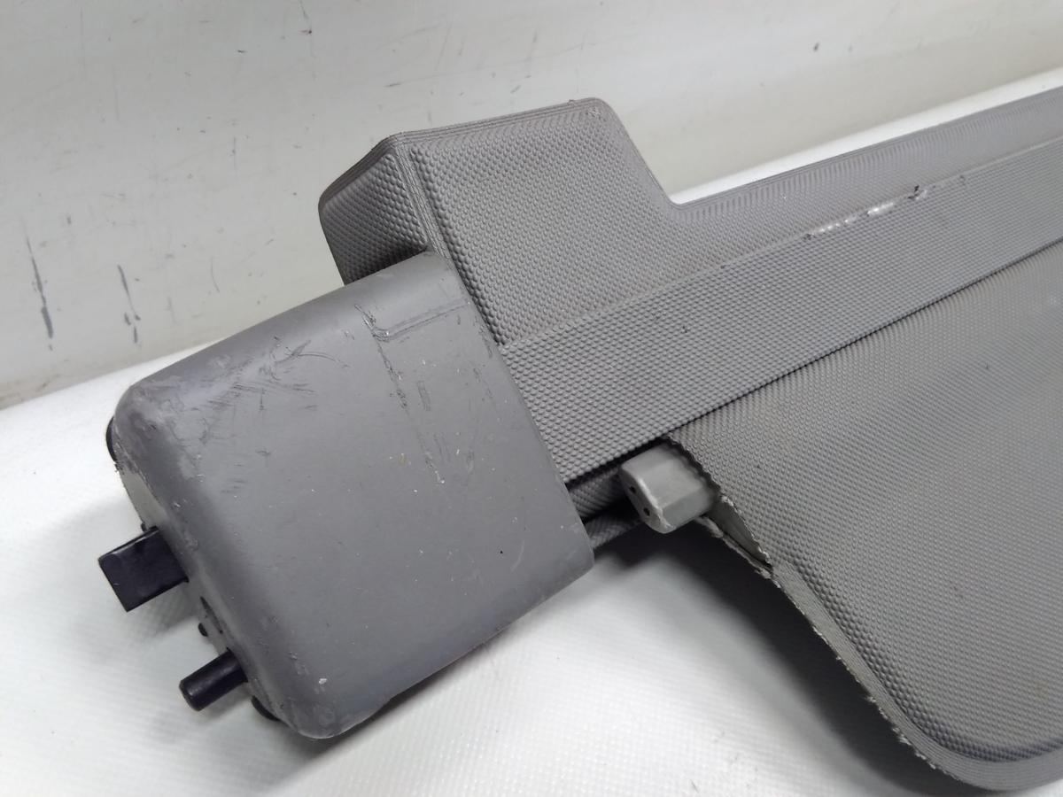 VW Bora und Golf 4 Variant Laderaumrollo Kofferraumabdeckung hellgrau Bj.1999