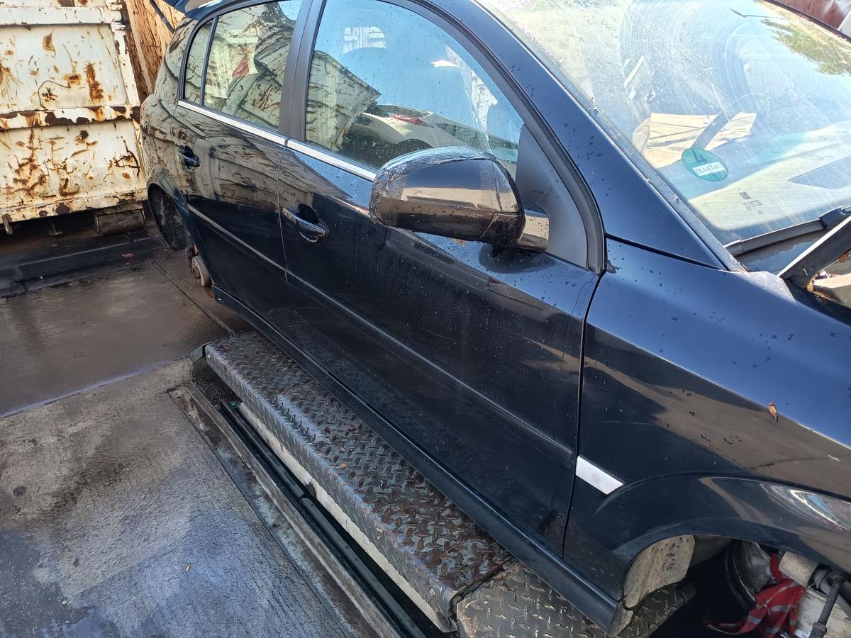 Opel Signum F48 original Tür vorn rechts Beifahrer 2HU Saphirschwarz Bj 2008