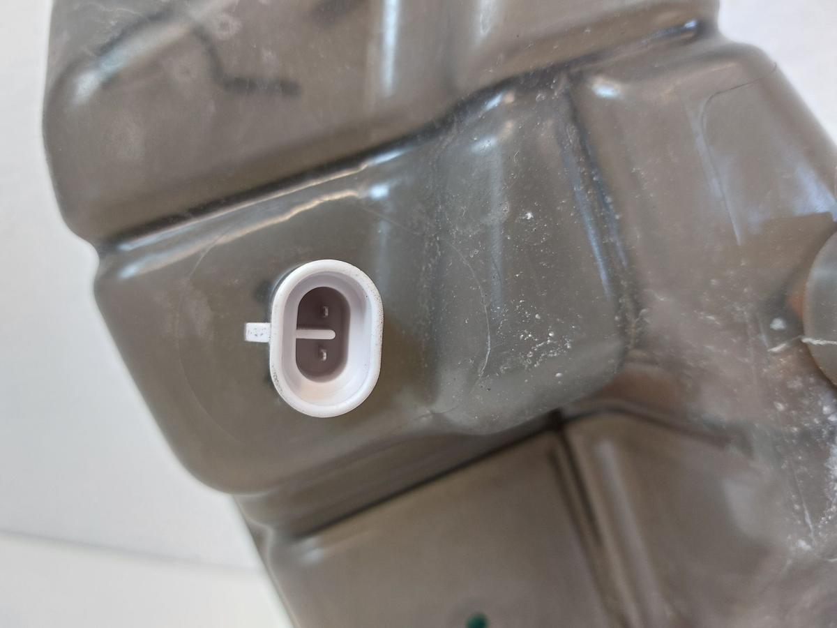 NIO ET7 Elektro K&uuml;hlwasserbeh&auml;lter Ausgleichsbeh&auml;lter Beh&auml;lter K&uuml;hlwasser