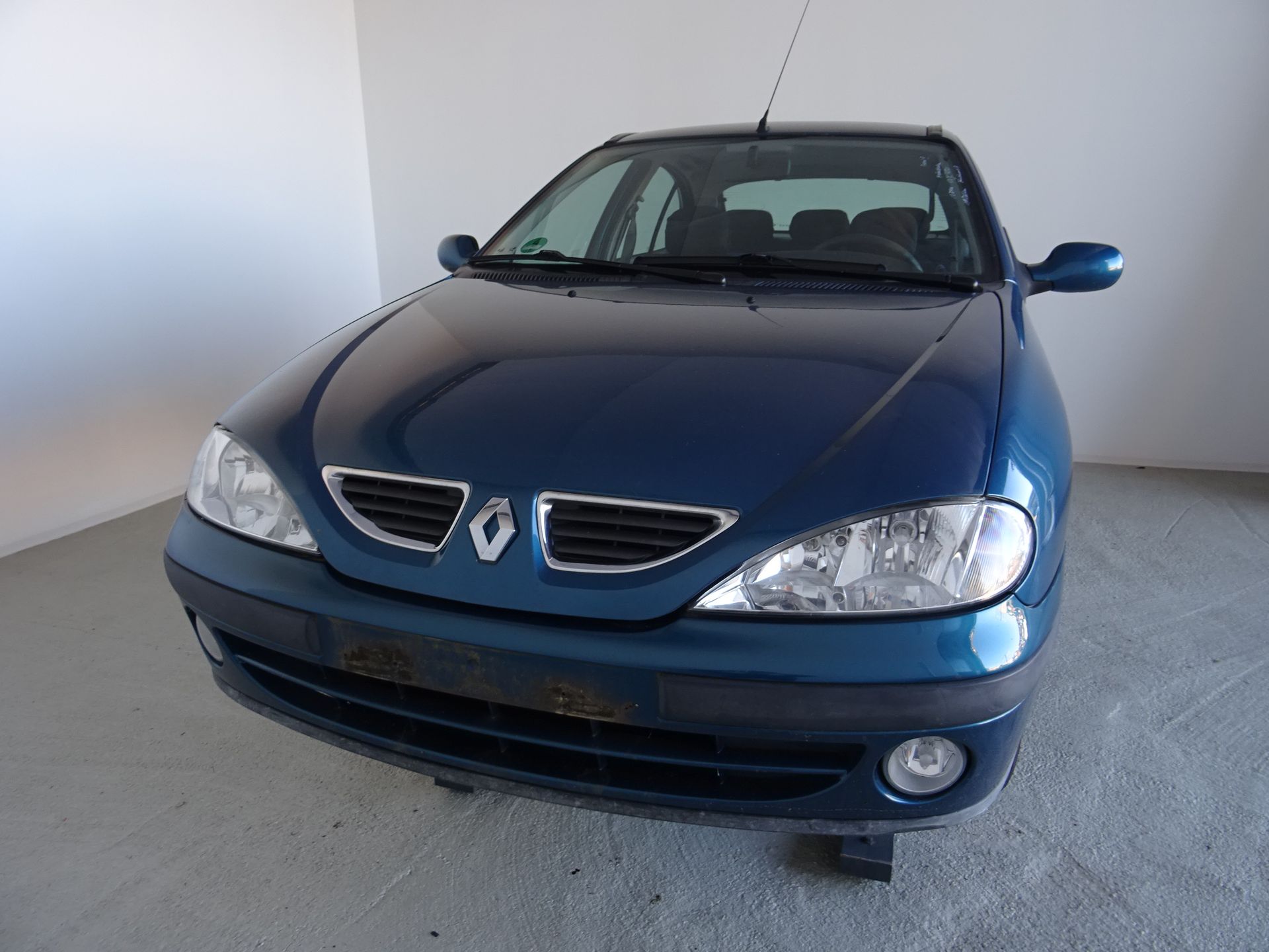 Renault Megane 1 original Scheinwerfer vorn links H1 H7 Facelift Bj.1999