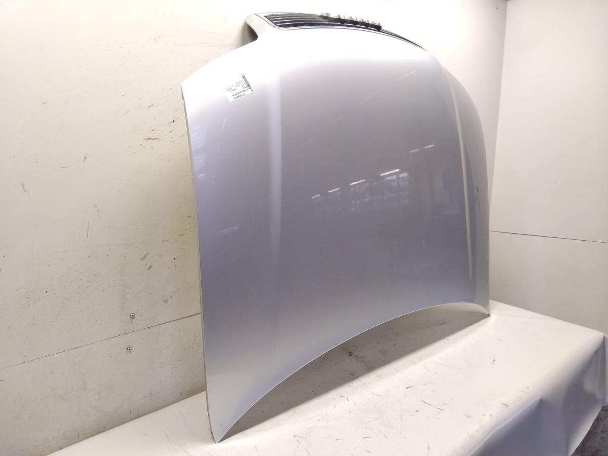 Audi A4 8E original Motorhaube LY7W Lichtsilber Metallic mit Grill BJ2004