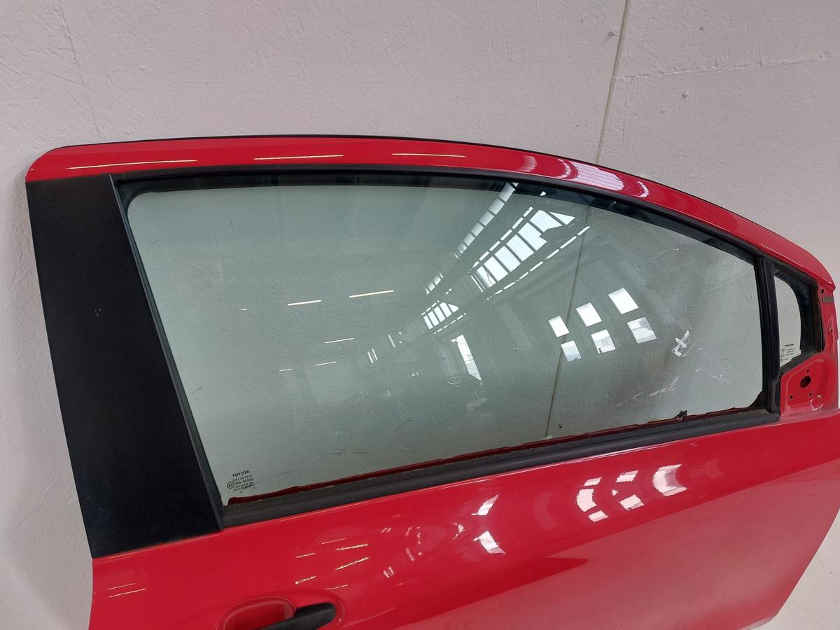 Toyota Yaris XP9 T&uuml;r vorn rechts Beifahrert&uuml;r nur f&uuml;r 3 t&uuml;rer 3P0 Super Red