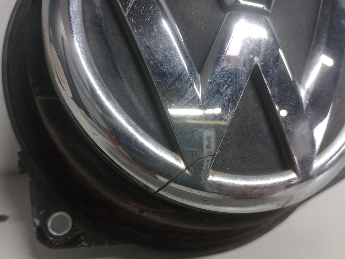 VW Golf VI 6 original Heckklappenöffner 3C5827469E mit Emblem Bj 2008