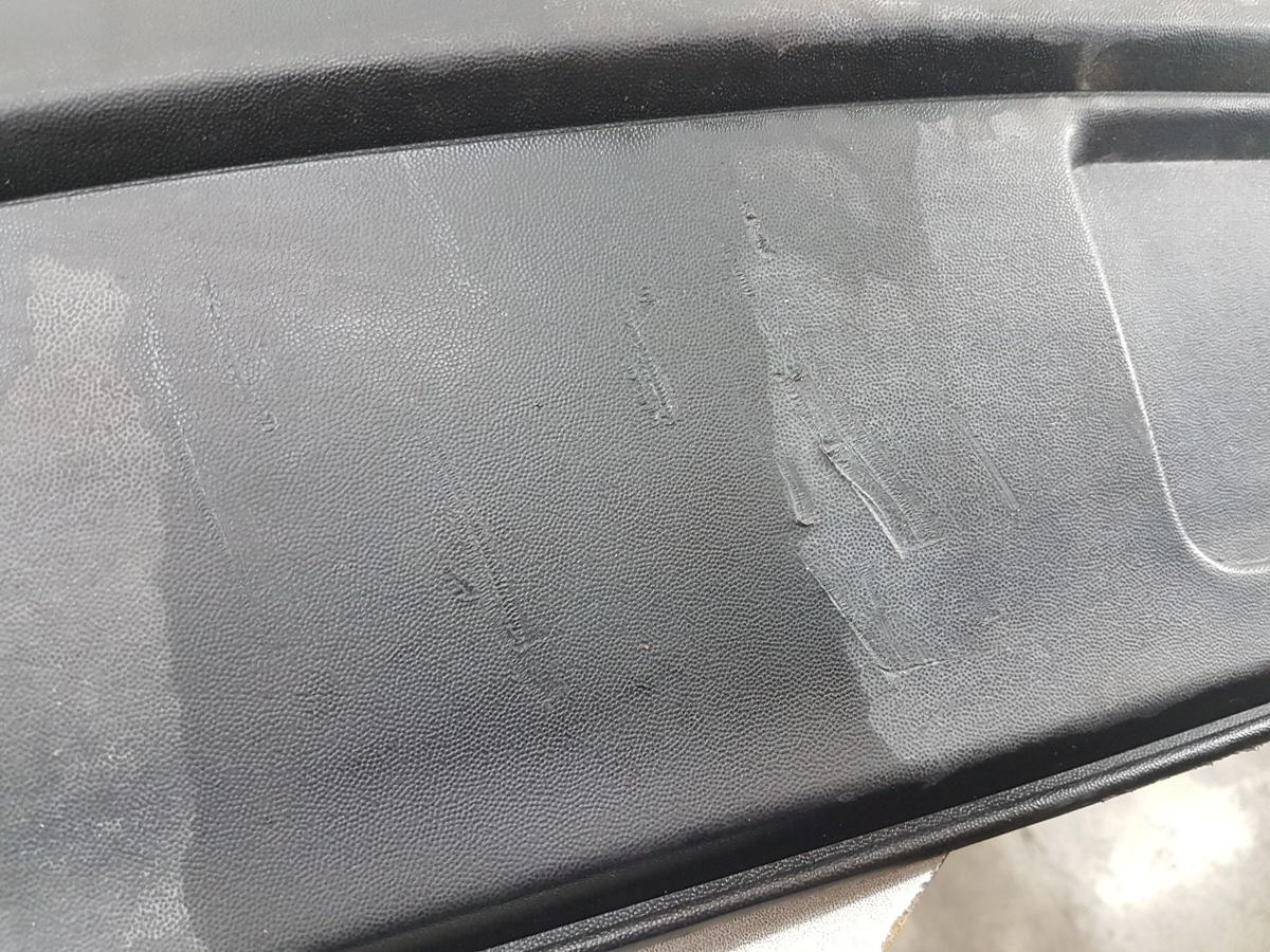 VW T4 Stoßstange Stoßfänger vorn 701807101 unlackiert schwarz Bj1995 kurz