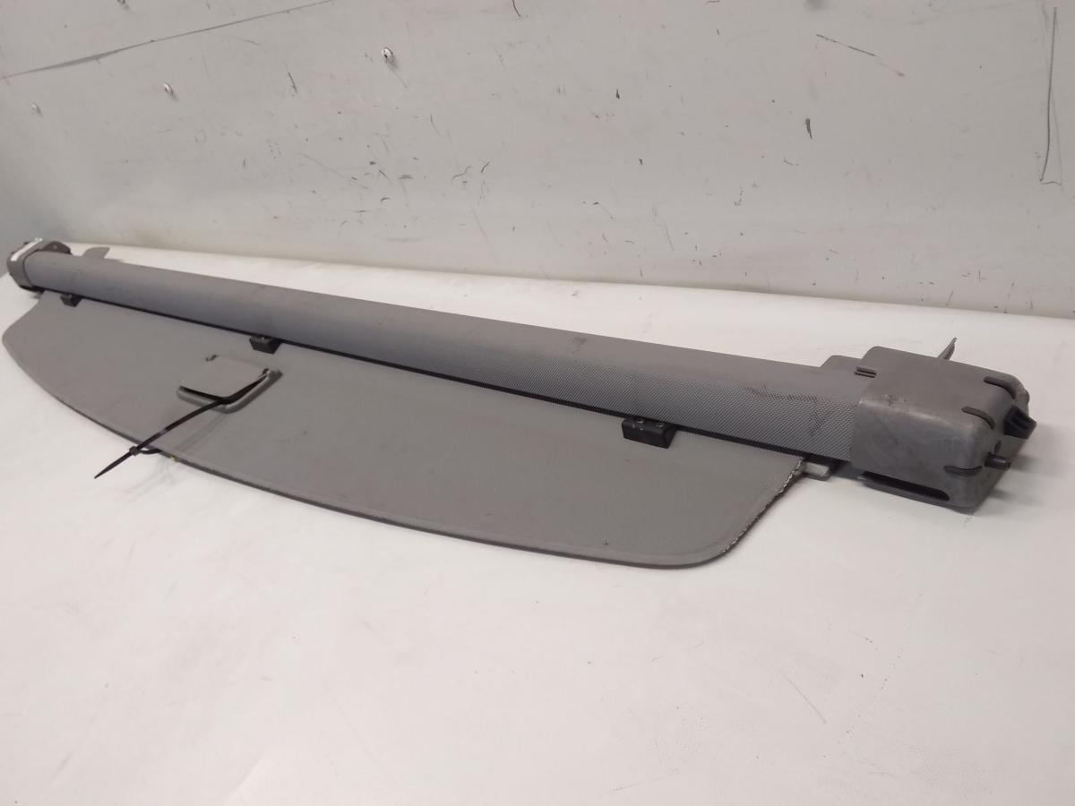 VW Bora und Golf 4 Variant Laderaumrollo Kofferraumabdeckung hellgrau Bj.1999