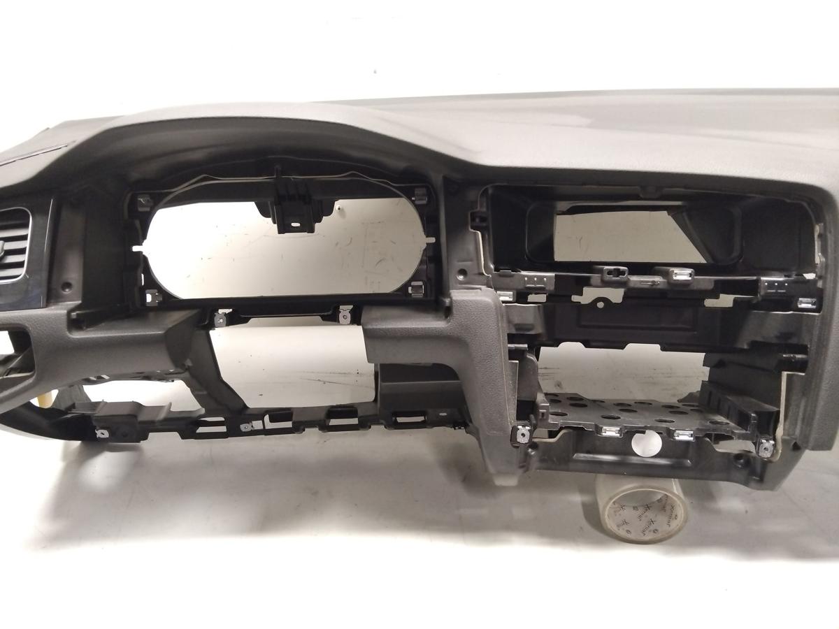 VW Golf 7 Flie&szlig;heck original Armaturenbrett Cockpit schwarz BJ2017