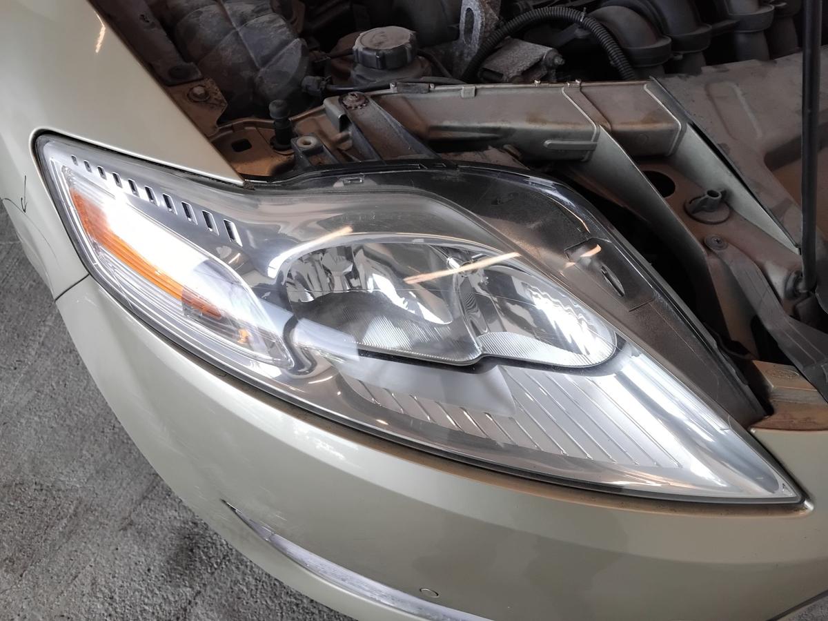 Ford Mondeo 4 BA7 original Scheinwerfer rechts Halogen mit LWR BJ2007