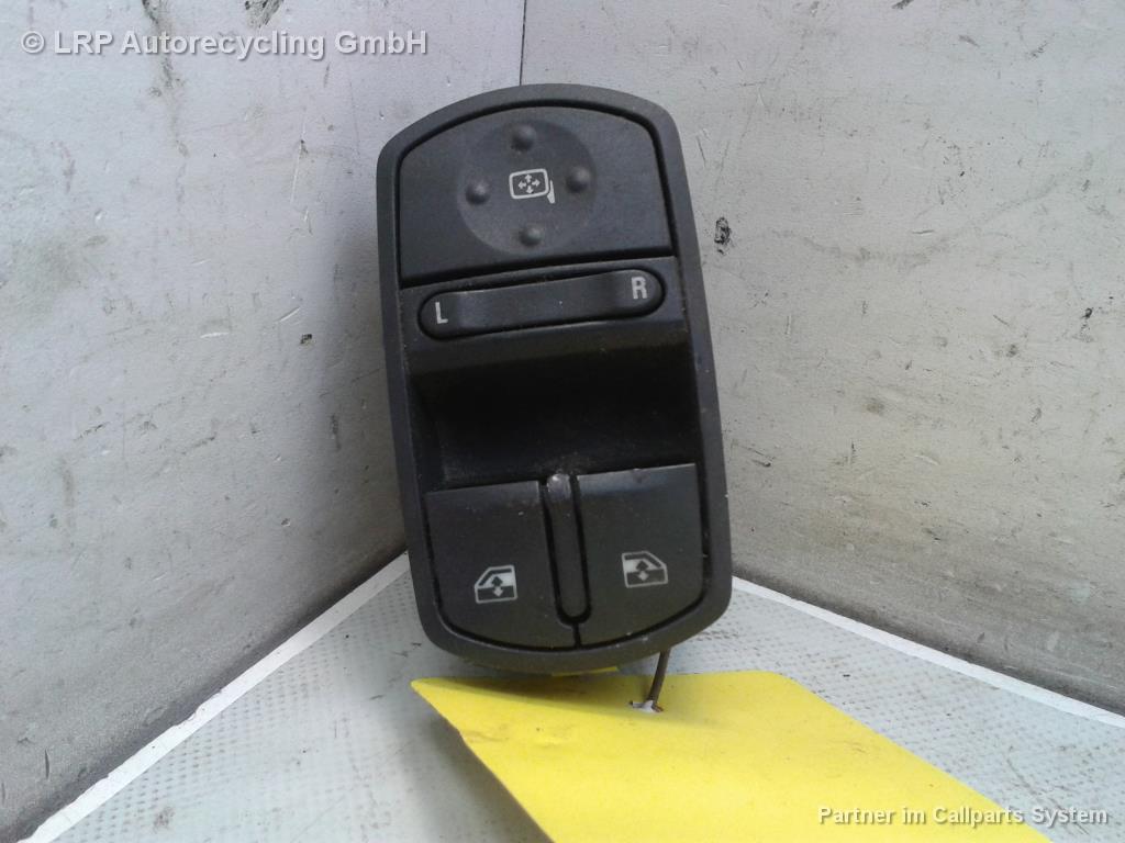 Opel Corsa D BJ2010 Schalter elektrische Fensterheber Tür vorn links 13258521 AA