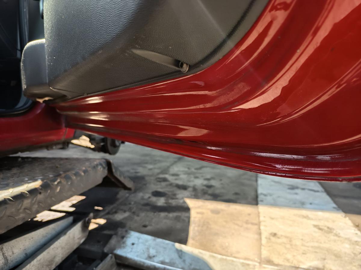 Opel Corsa C orig Tür vorn rechts Z573 Tizianrot Beifahrerseite 3-TRG Bj 2004