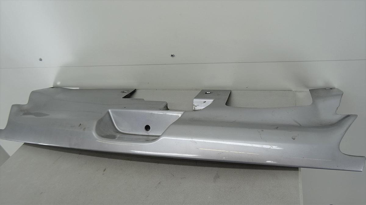 Peugeot 306 Bj2001 Kühlergrill in silber Modell ab 1997