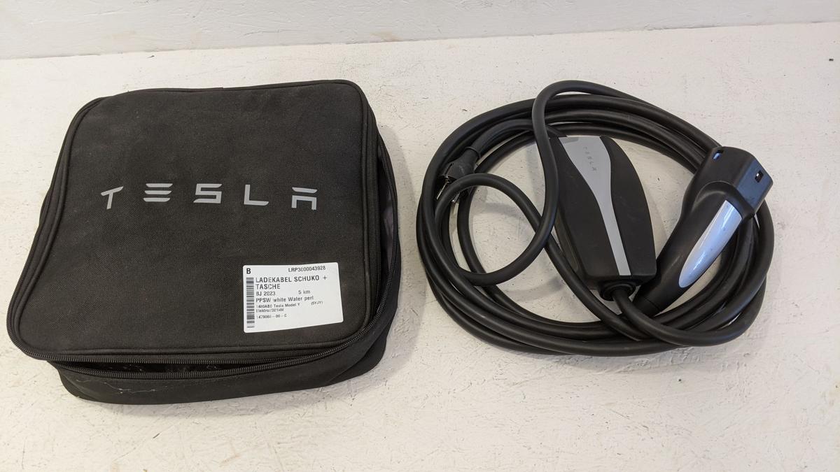 Ladekabel Hochvolakku Schuko 220V Mobile Charge Kit mit Tasche Tesla Model Y