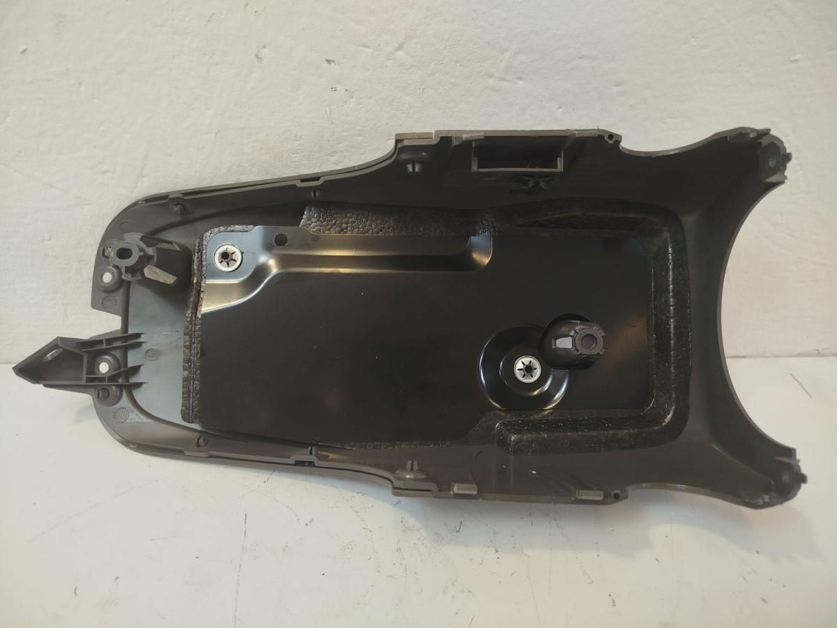 NIO ET7 Elektro Verkleidung Unterteil Lenksäule Lenksäulenverkleidung grau