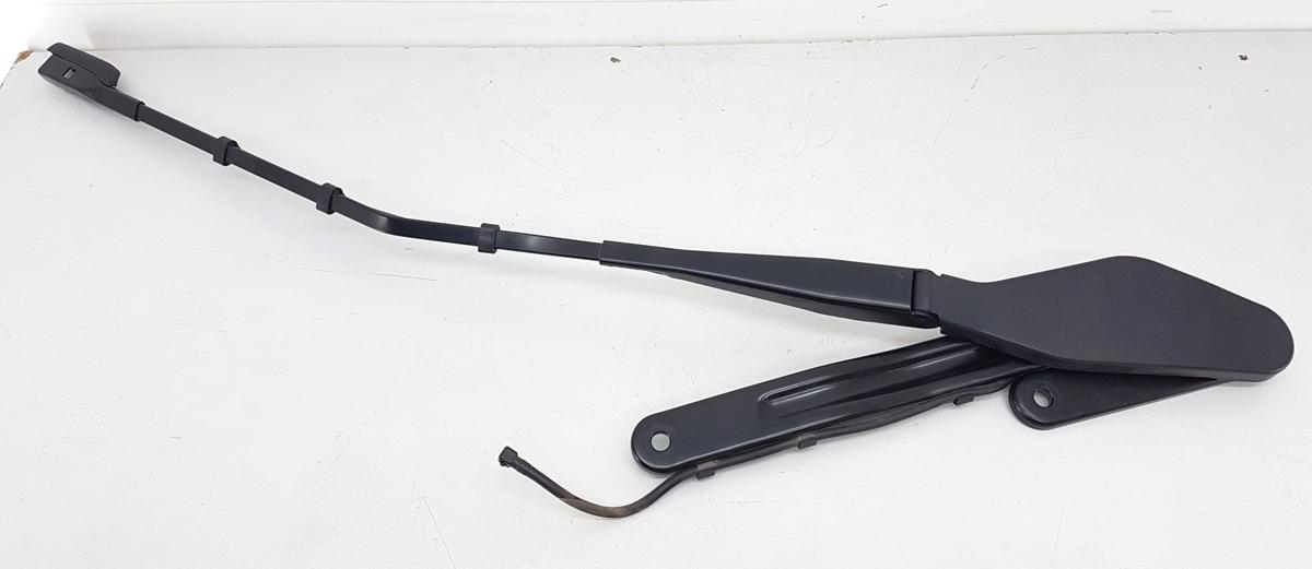 Tesla Model X Wischerarm vorn rechts Bj2022 1615632-00-A 0399406726 schwarz