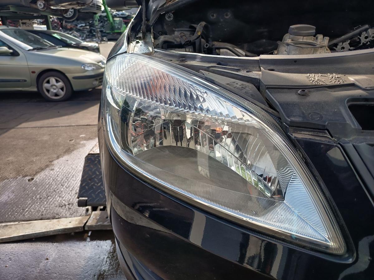 Skoda Fabia II 5J original Scheinwerfer rechts Halogen/Haupt/Licht/Front Bj 2012