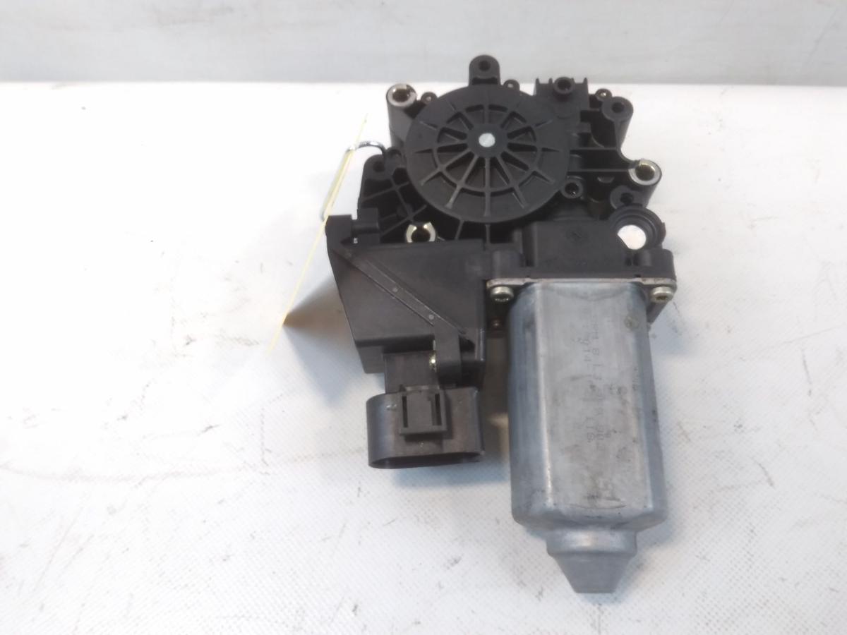 Audi A3 8L original Fensterhebermotor Tür rechts vorn 3-türig BJ1998