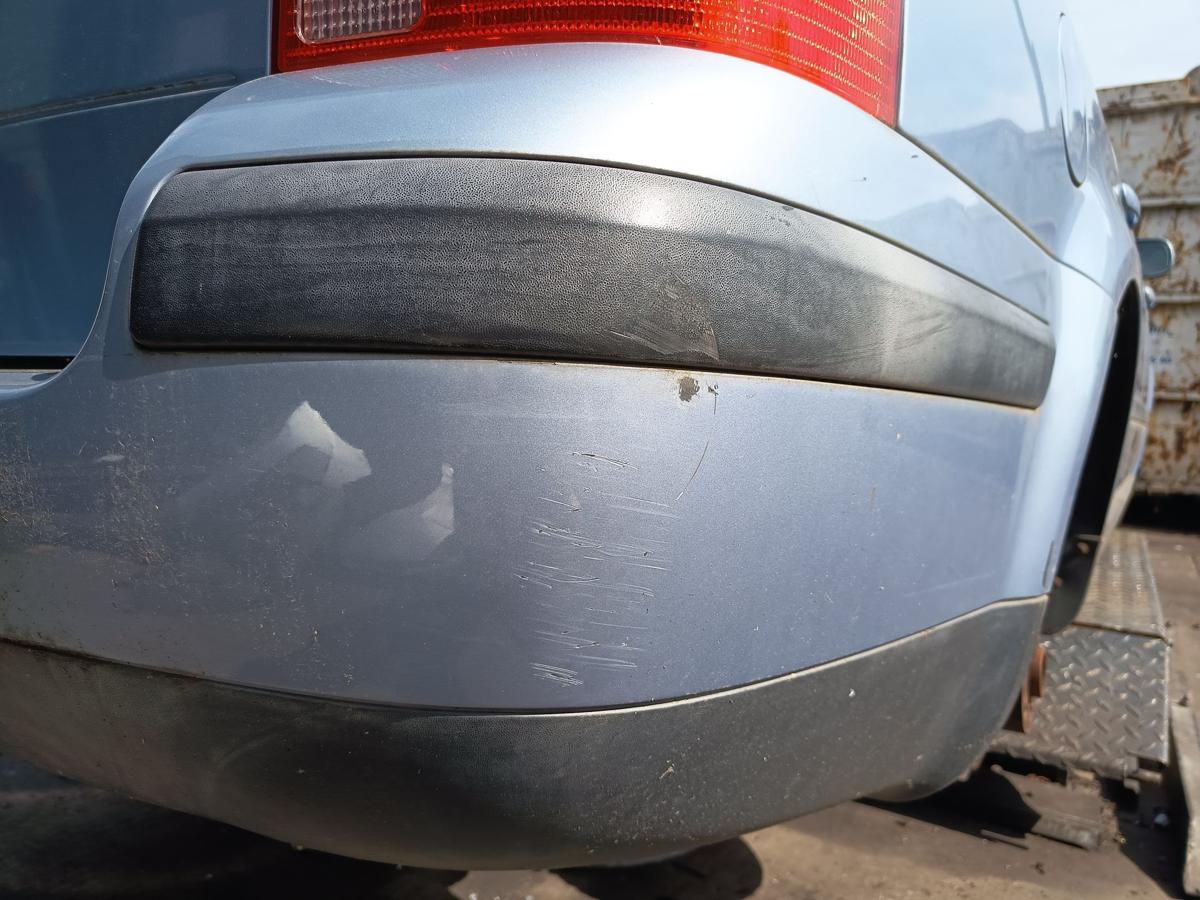 VW Passat Variant 3B orig Sto&szlig;stange hinten Sto&szlig;f&auml;nger LL5Y Blau bis Bj 2000