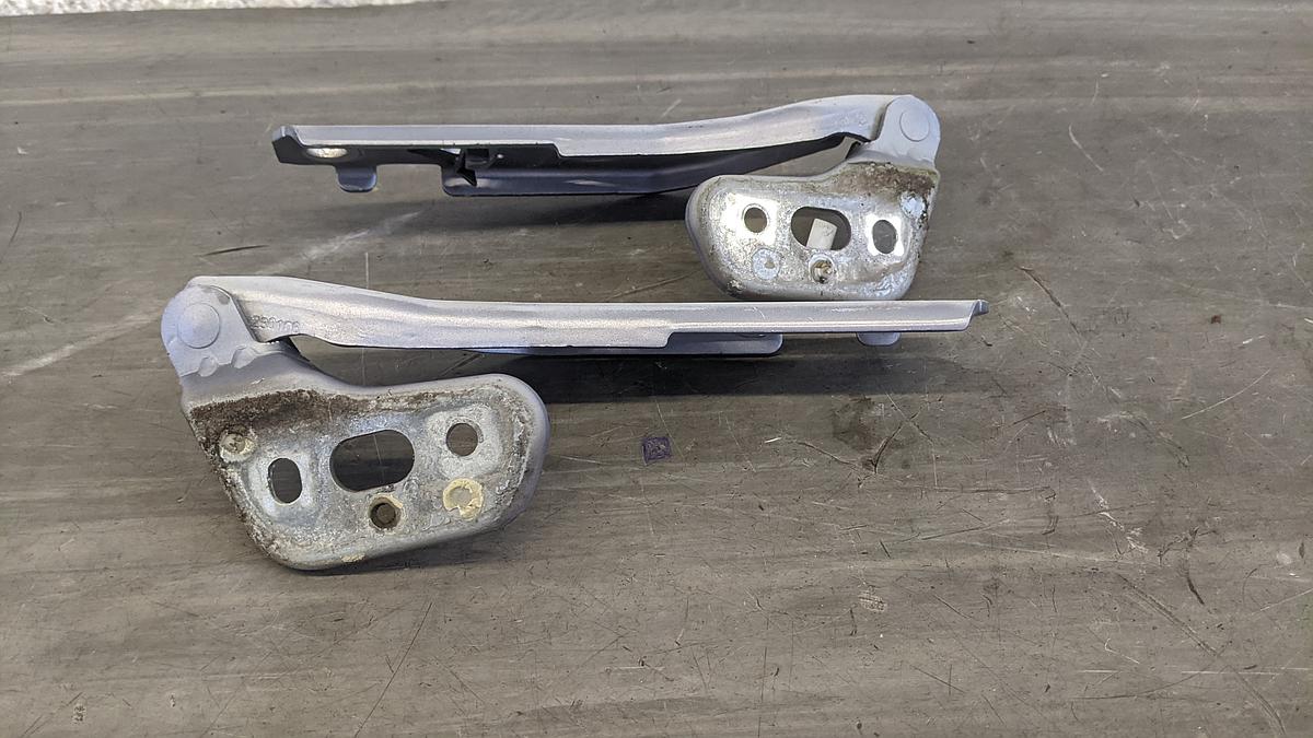 Audi A6 4F Avant Satz Haubenscharniere LY7H Akoyasilbermet