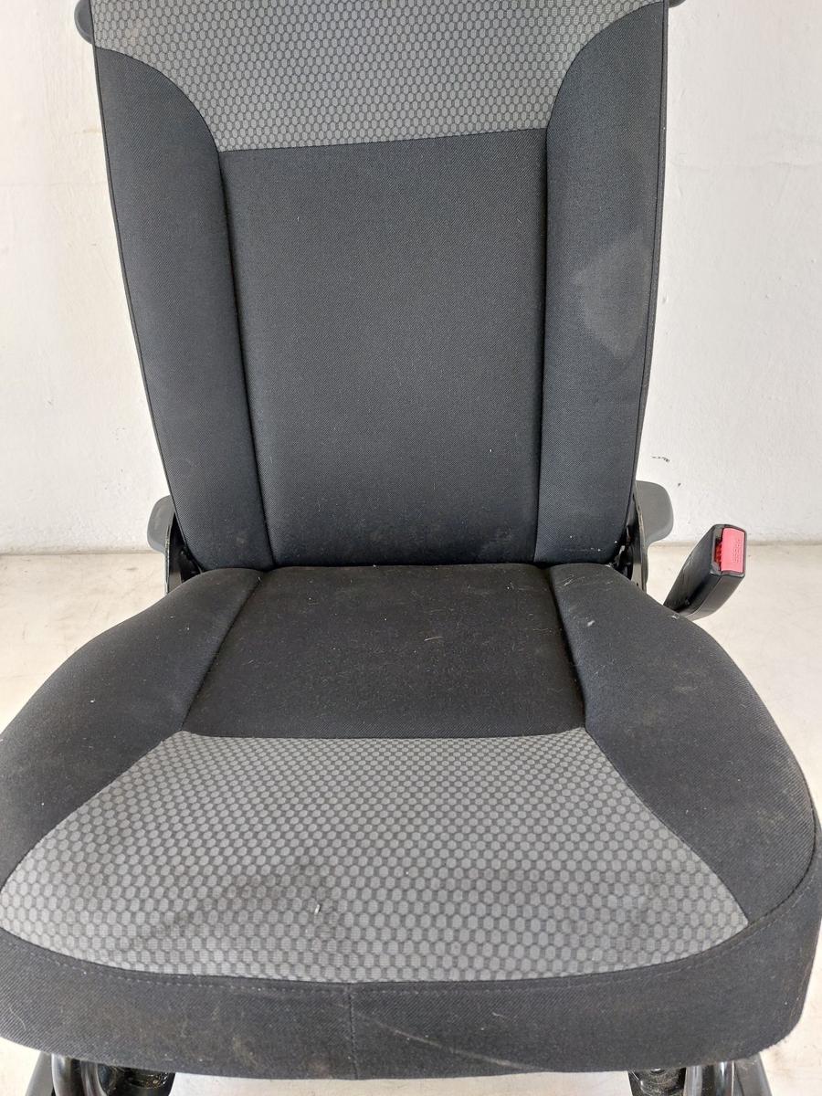 Renault Kangoo Typ W ab2013 Notsitz Klappsitz Beifahrersitz rechts Stoff OEM