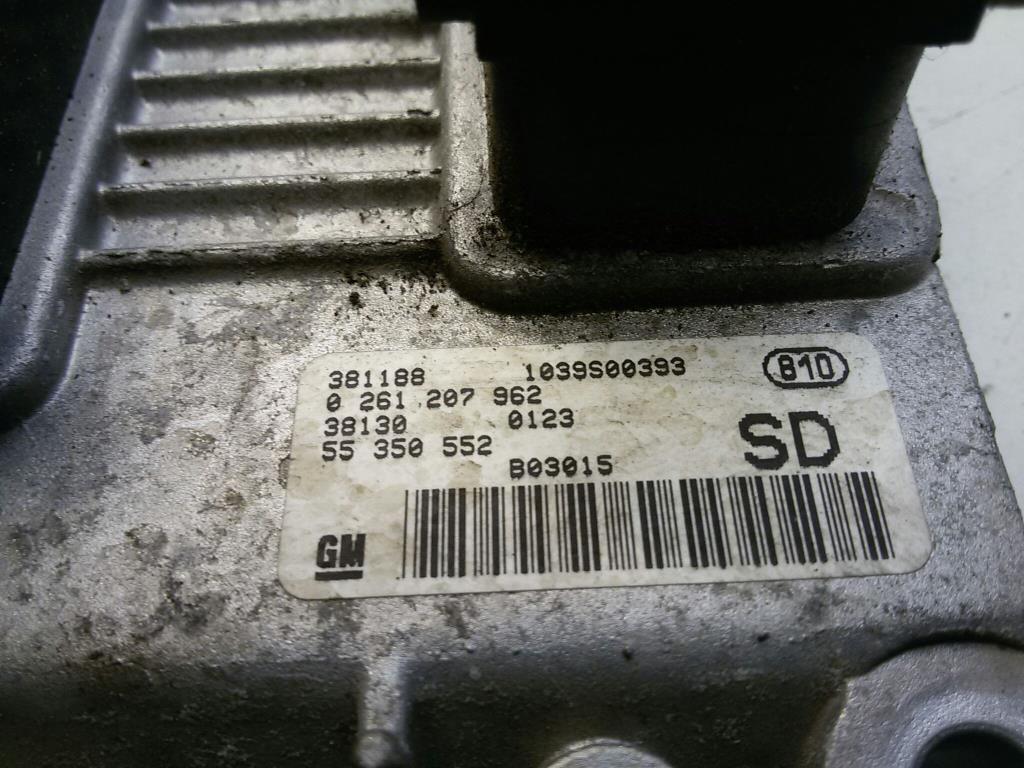 Steuergeraet Motor 55350552 Opel Corsa C (Ab 00) BJ: 2003