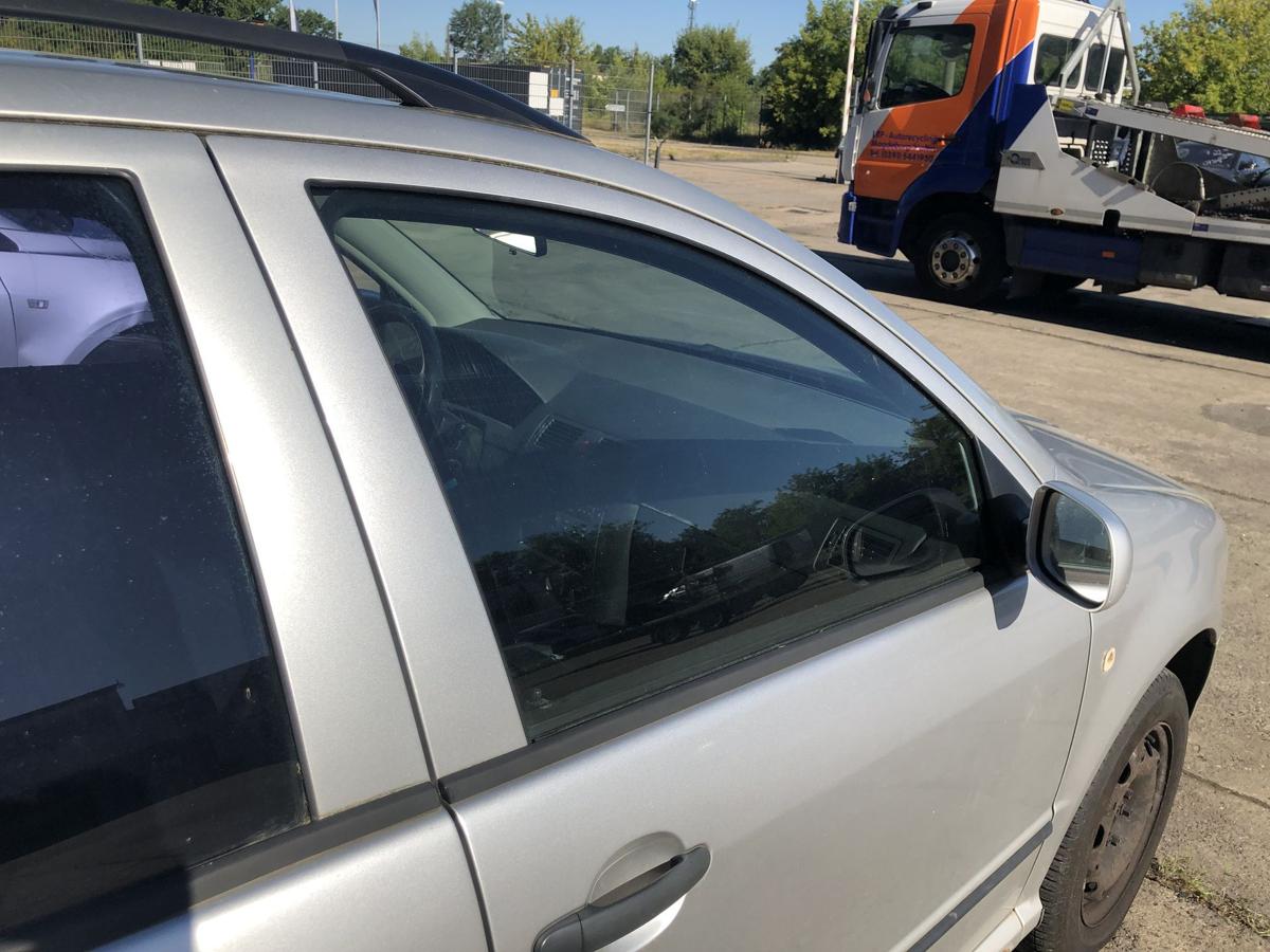 Skoda Fabia 6Y Tür vorn rechts Beifahrertür Rohbau LF7T silber Kombi und 5trg
