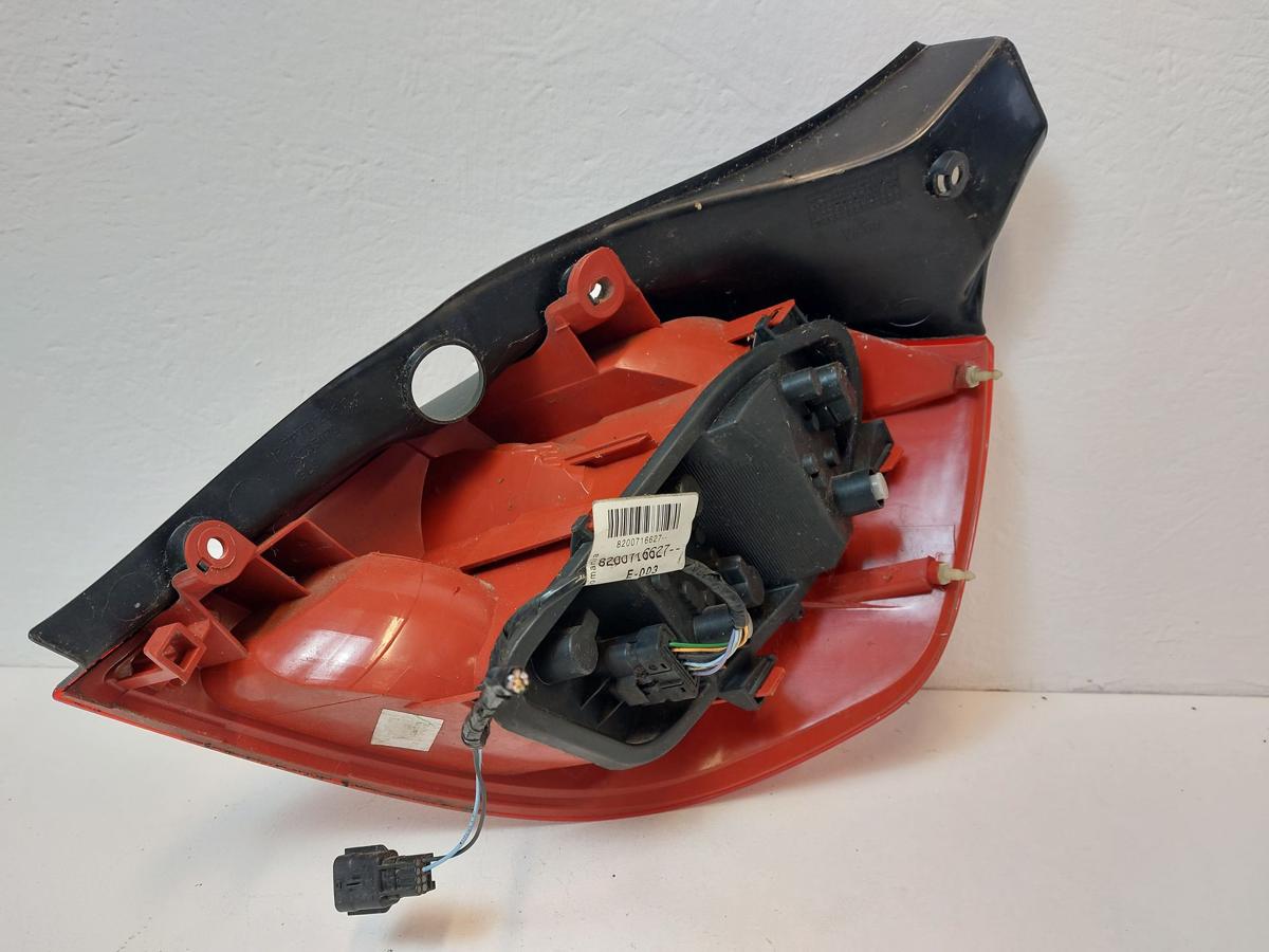 Renault Clio III R Rückleuchte Schlussleuchte Rücklicht hinten links mit Träger