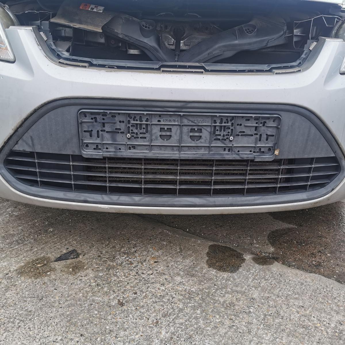 Ford Focus DA3 Stossfänger Stossstange Bumper vorn Polar Silber ab 2008 TEXT