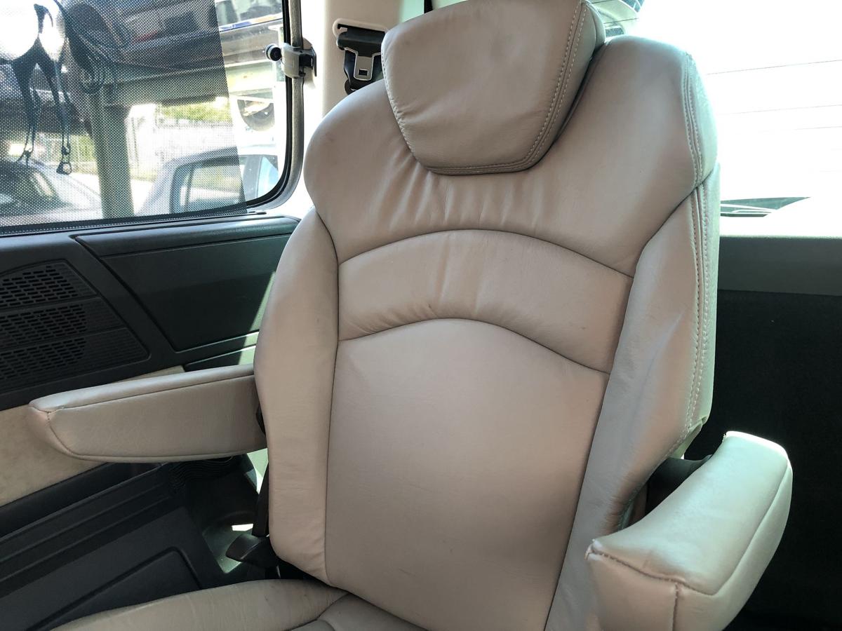 Peugeot 807 original Sitz hinten rechts Reihe 3 Fond Leder beige Bj 2004