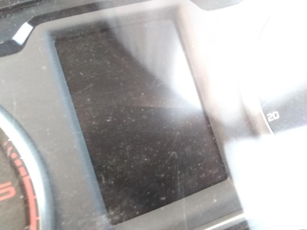 Audi A1 8X original Kombiinstrument Tacho 1.6TDI 77kw Schalter BJ2010