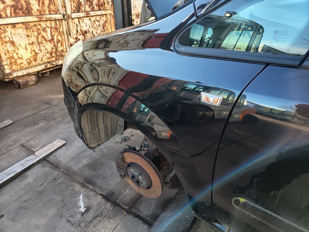 Opel Zafira B original Kotfl&uuml;gel links Z20R schwarz vor Facelift Bj 2005