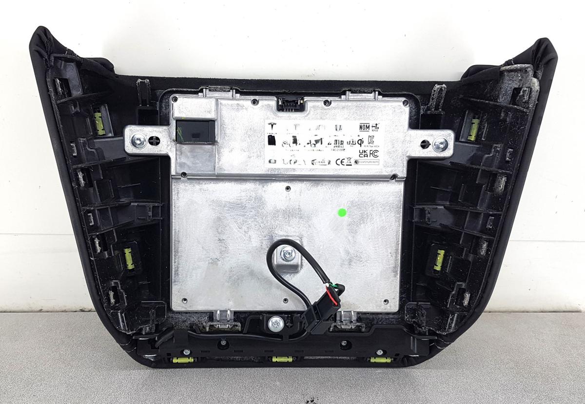 Tesla Model X Induktive Ladestation Bj2022 1615868-00-D Doppelladeschale