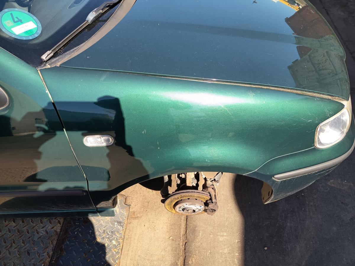 VW Polo 6N original Kotfl&uuml;gel rechts LD6D Gr&uuml;n Facelift Baujahr 1997