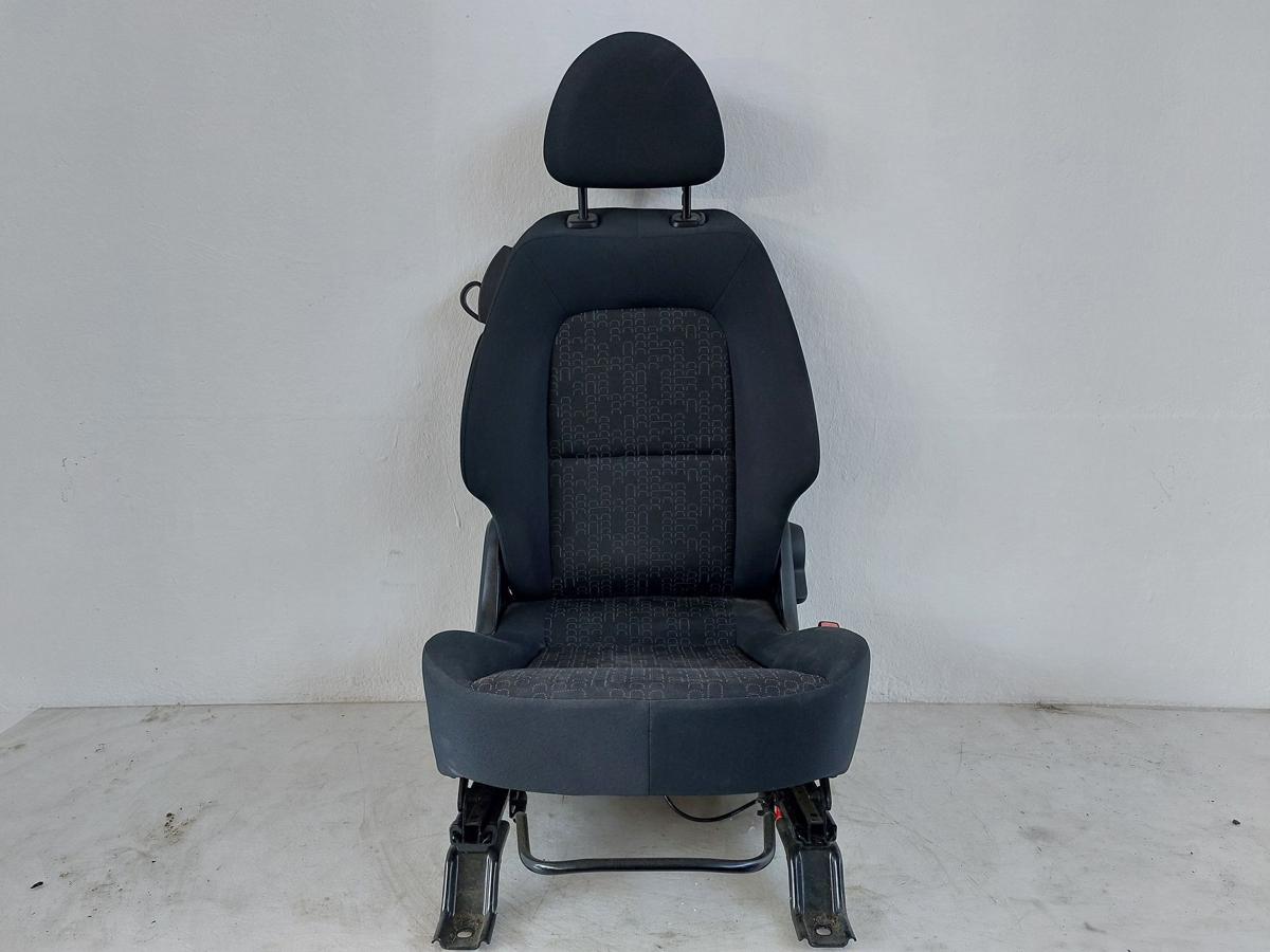 Mitsubishi Colt Z30 CZ3 Sitz vorn rechts Beifahrersitz 3 türer Stoffsitz