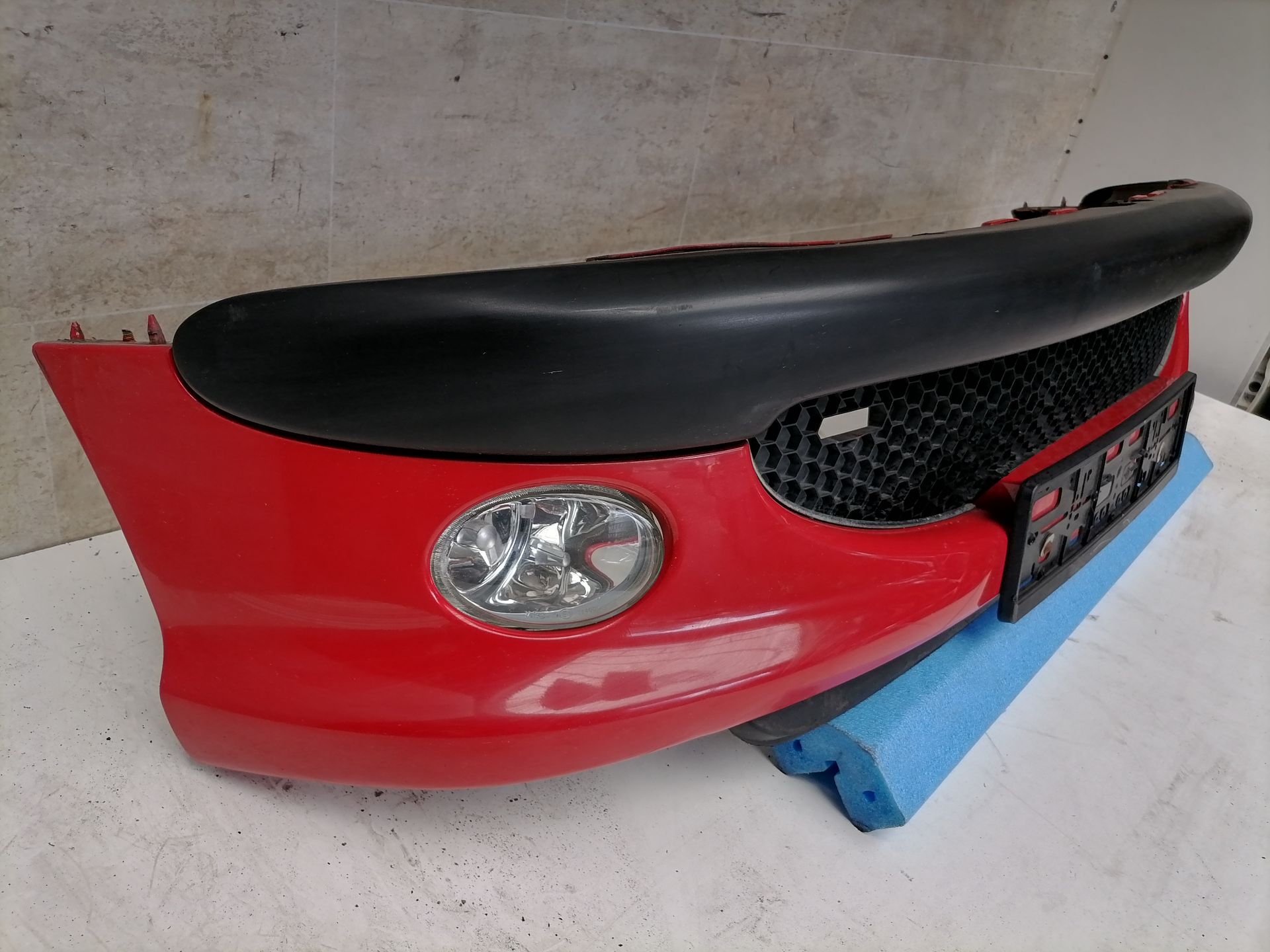 Peugeot 206 Stoßstange vorn Stoßfänger KKN-Rot Aden BJ03-09