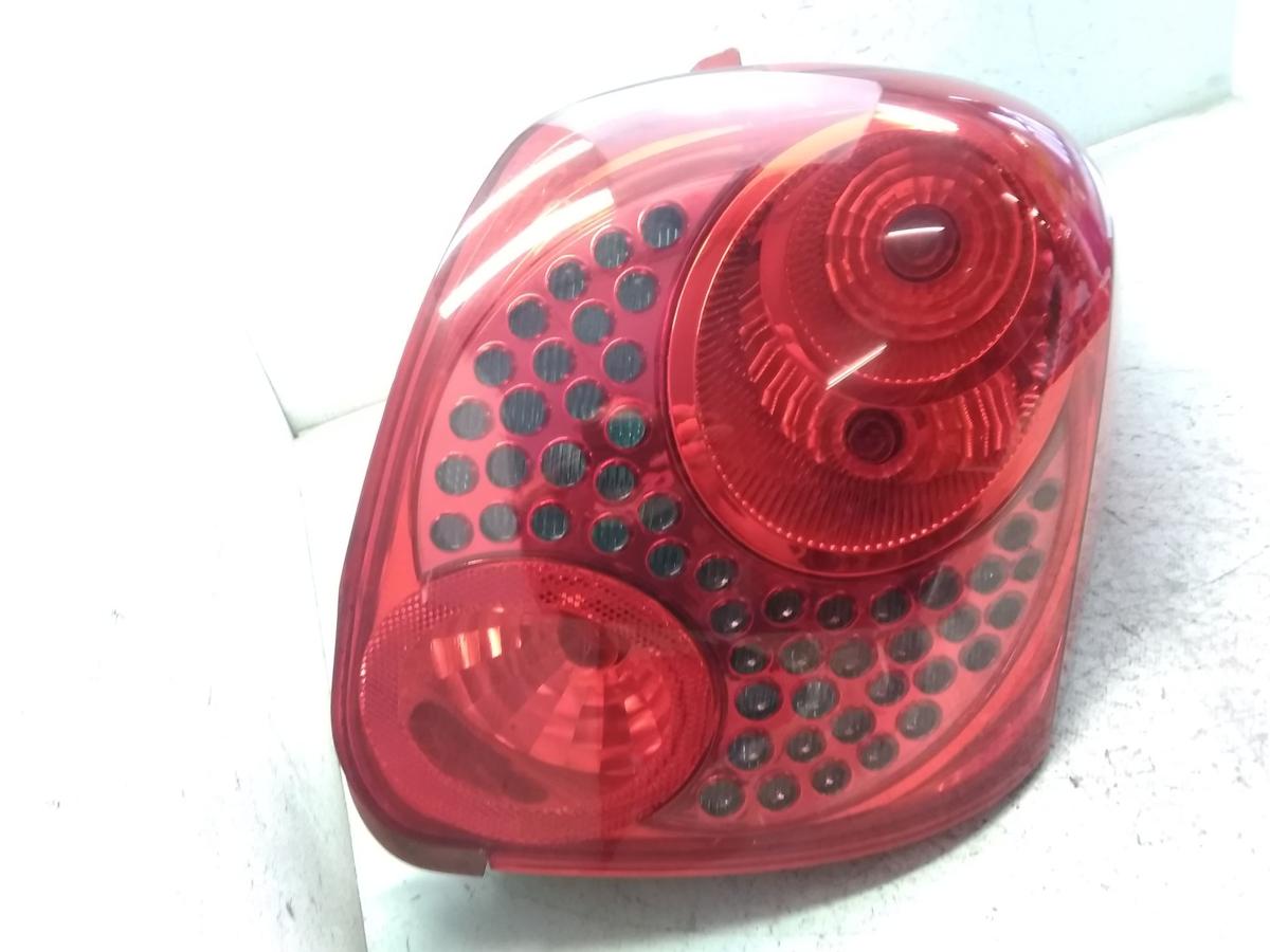 Peugeot 207 SW Kombi orig R&uuml;ckleuchte Heckleuchte Schlussleuchte rechts BJ2008