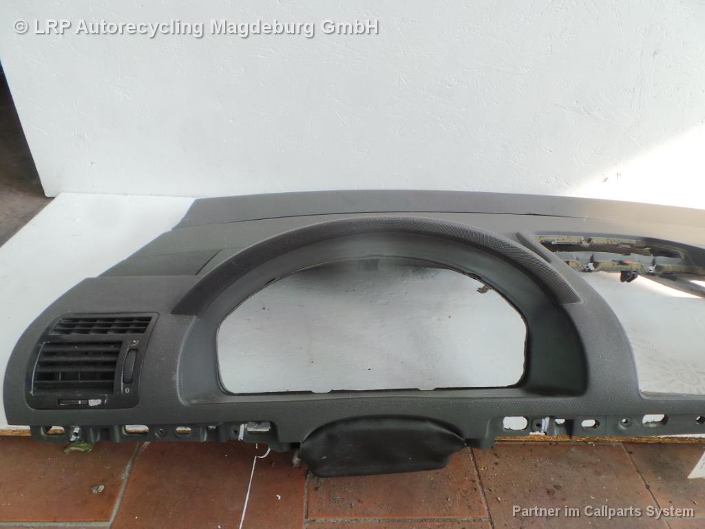 VW Sharan 7M Facelift Armaturenbrett Armaturentafel oben 7M3857009J