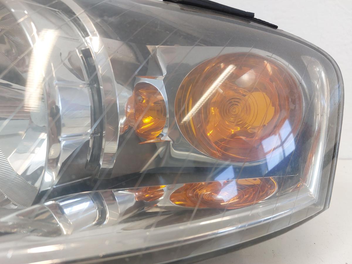 Audi A4 8E 8EC B7 Avant Scheinwerfer links Frontscheinwerfer Halogen OEM