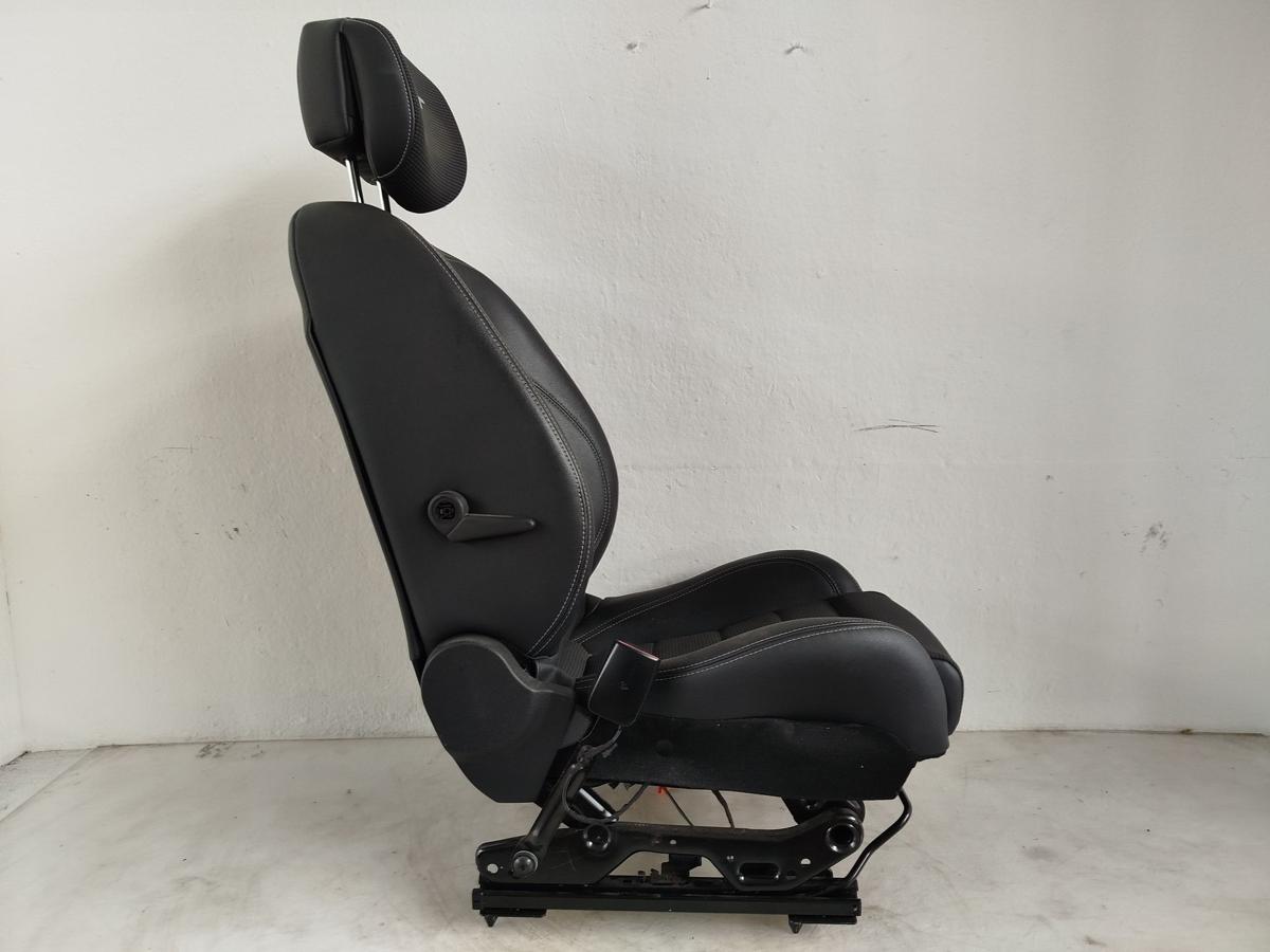 Renault Megane 3 III Grandtour Sitz vorn links Fahrersitz Kunstleder GT Logo
