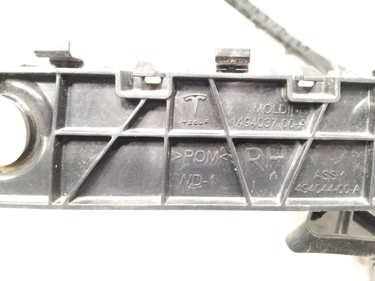 Tesla Model Y original Satz Führungen Halter Stoßfänger Stoßstange hinten BJ2022