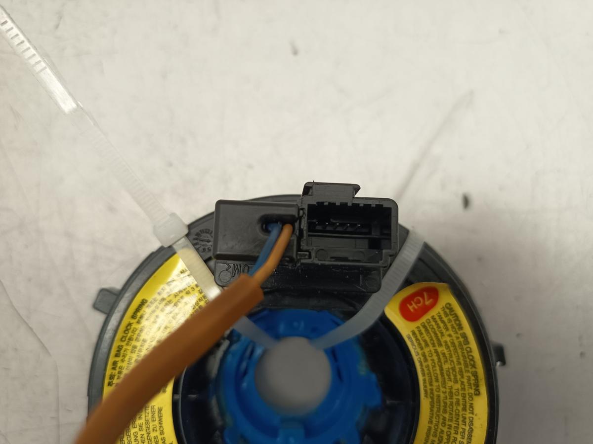 Hyundai I20 PB original Airbagkontakteinheit Schleifring Baujahr 2012