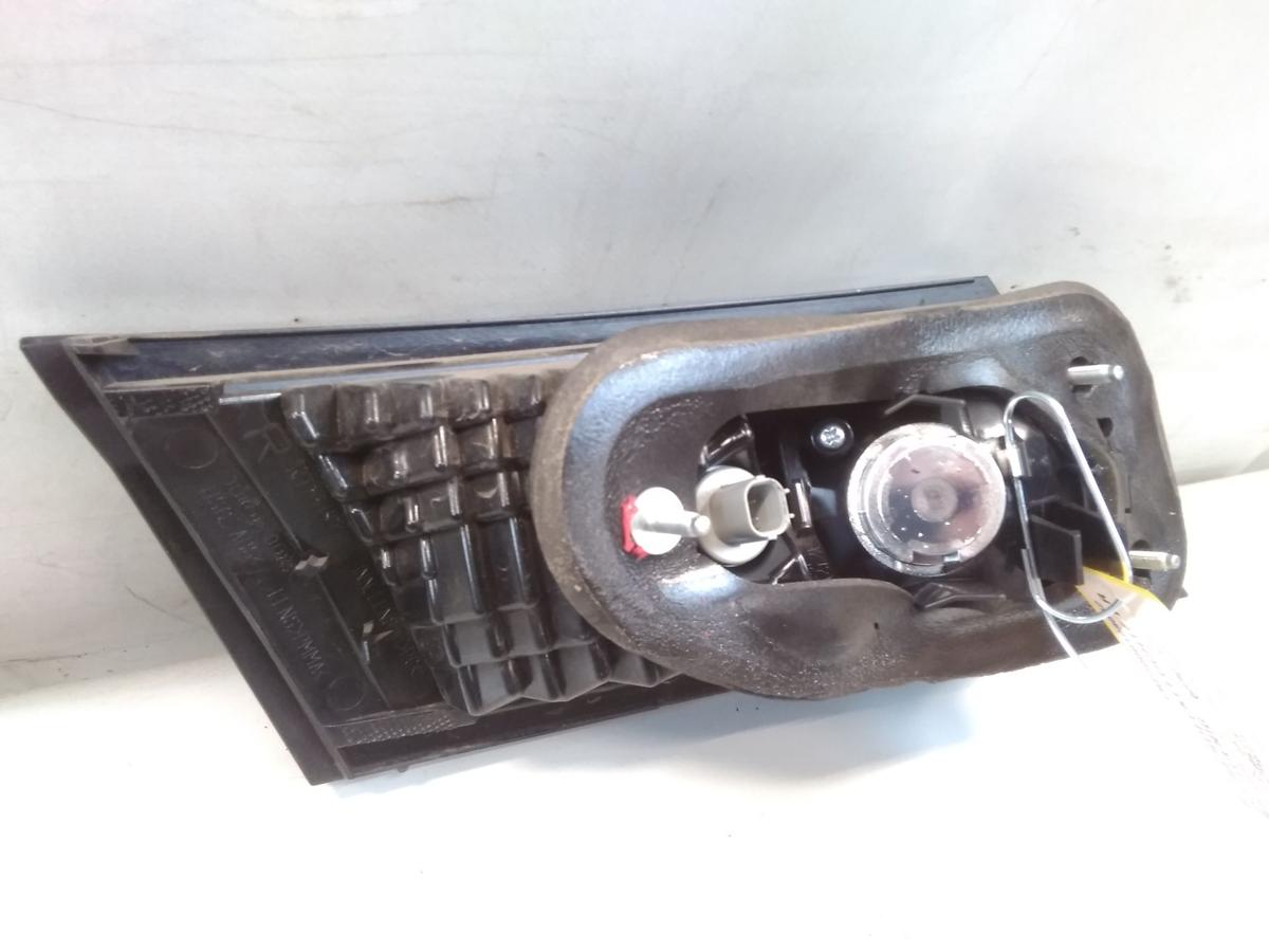 Honda Civic 8 FK2 R&uuml;ckleuchte Schlussleuchte rechts innen 5t&uuml;rig Facelift BJ2009