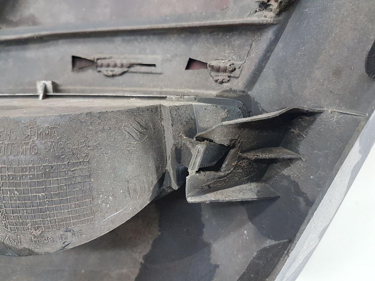 Opel Corsa C Stoßstange Stoßfänger hinten in 79U Magmarot 13120798 Bj2004