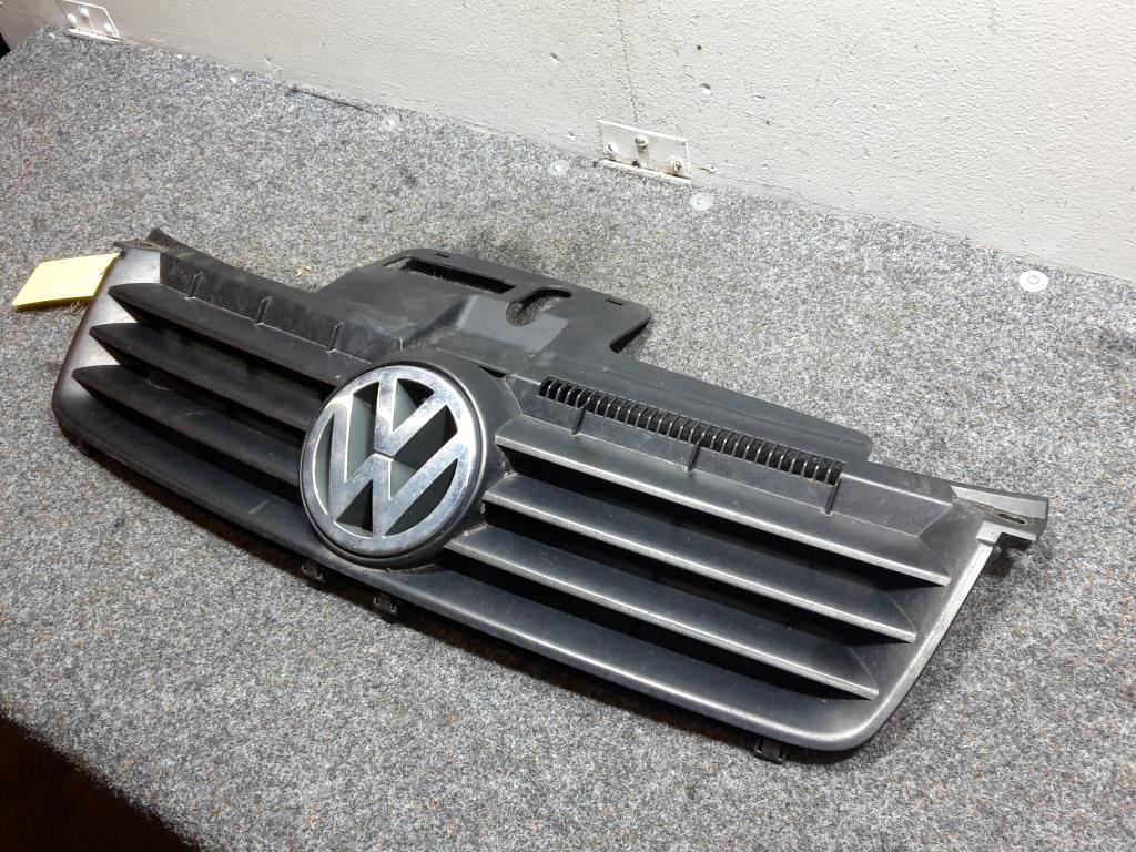 VW Polo 9N BJ 2002 Kühlergrill Grill Frontgrill 6Q0853651C BJ 01-05