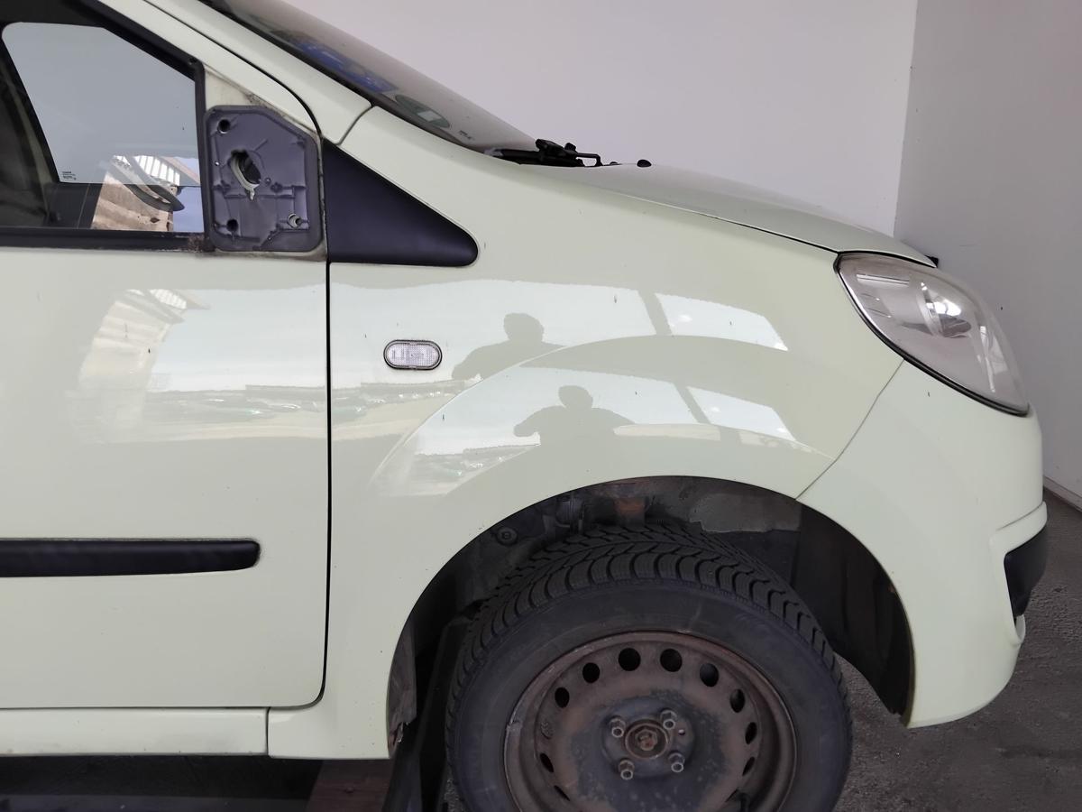 Renault Twingo 2 original Kotfl&uuml;gel vorn rechts DVF97 Pastellgelb BJ2008