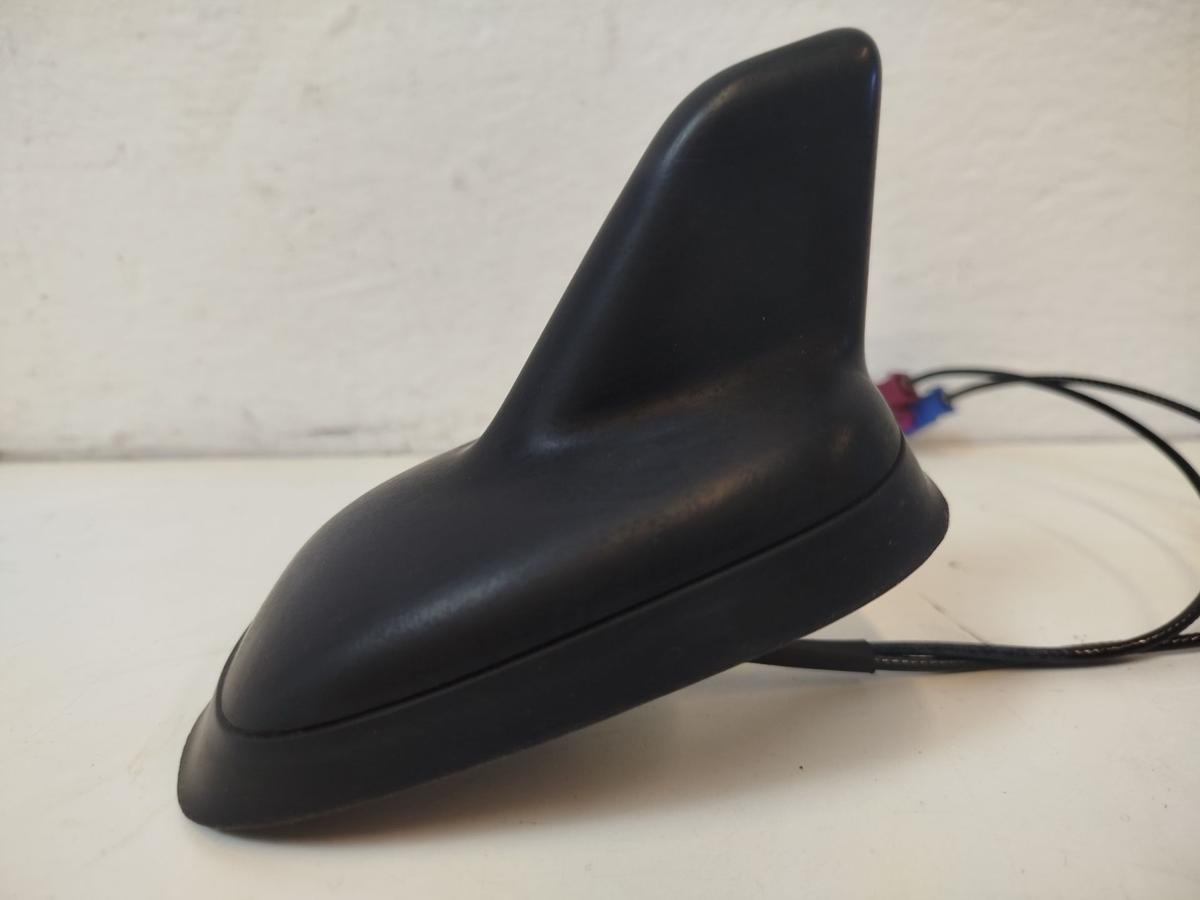 VW Passat 3C B7 Variant Dachantenne Navigationssystem Navi Naviantenne