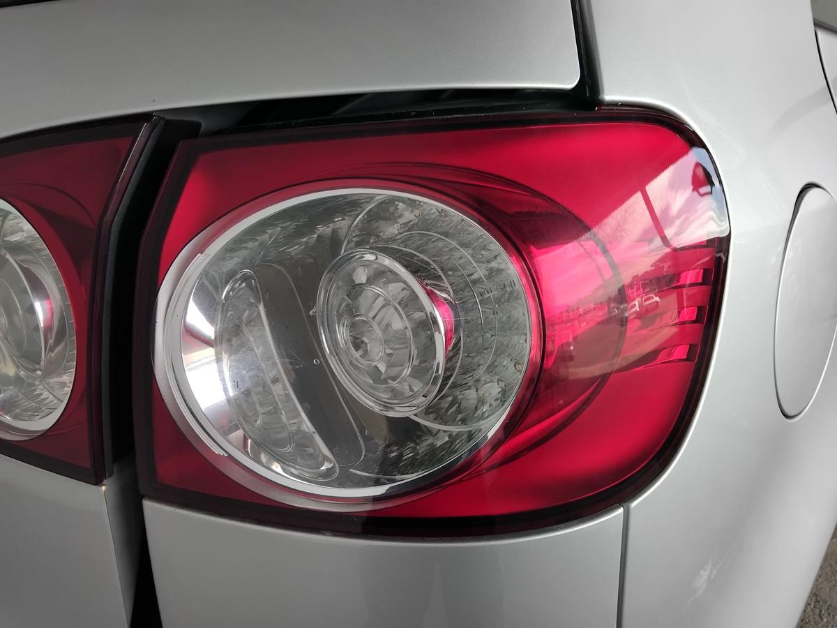 VW Golf Plus 5M original Rückleuchte Heckleuchte rechts außen LED BJ2007