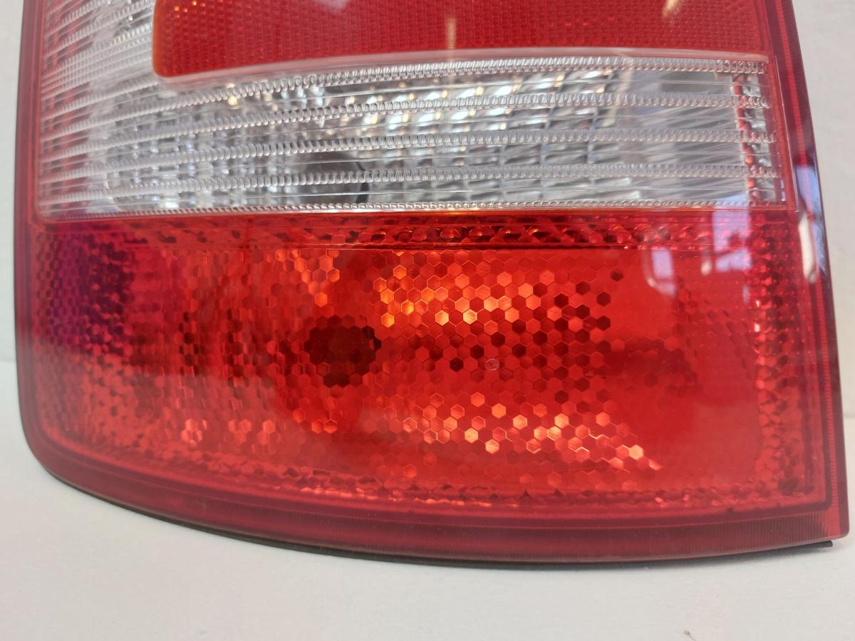 Skoda Fabia 6Y Combi Rückleuchte links Heckleuchte Kombi Facelift Schlussleuchte Skoda Fabia 6Y Combi Rückleuchte links Heckleuchte Kombi Facelift Schlussleuchte