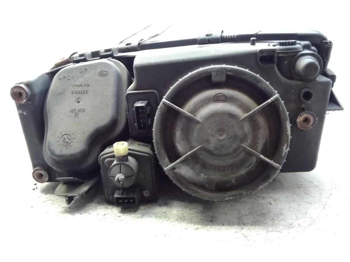 Volvo V70 original Scheinwerfer rechts mit Leuchtweitenregulierung BJ1999