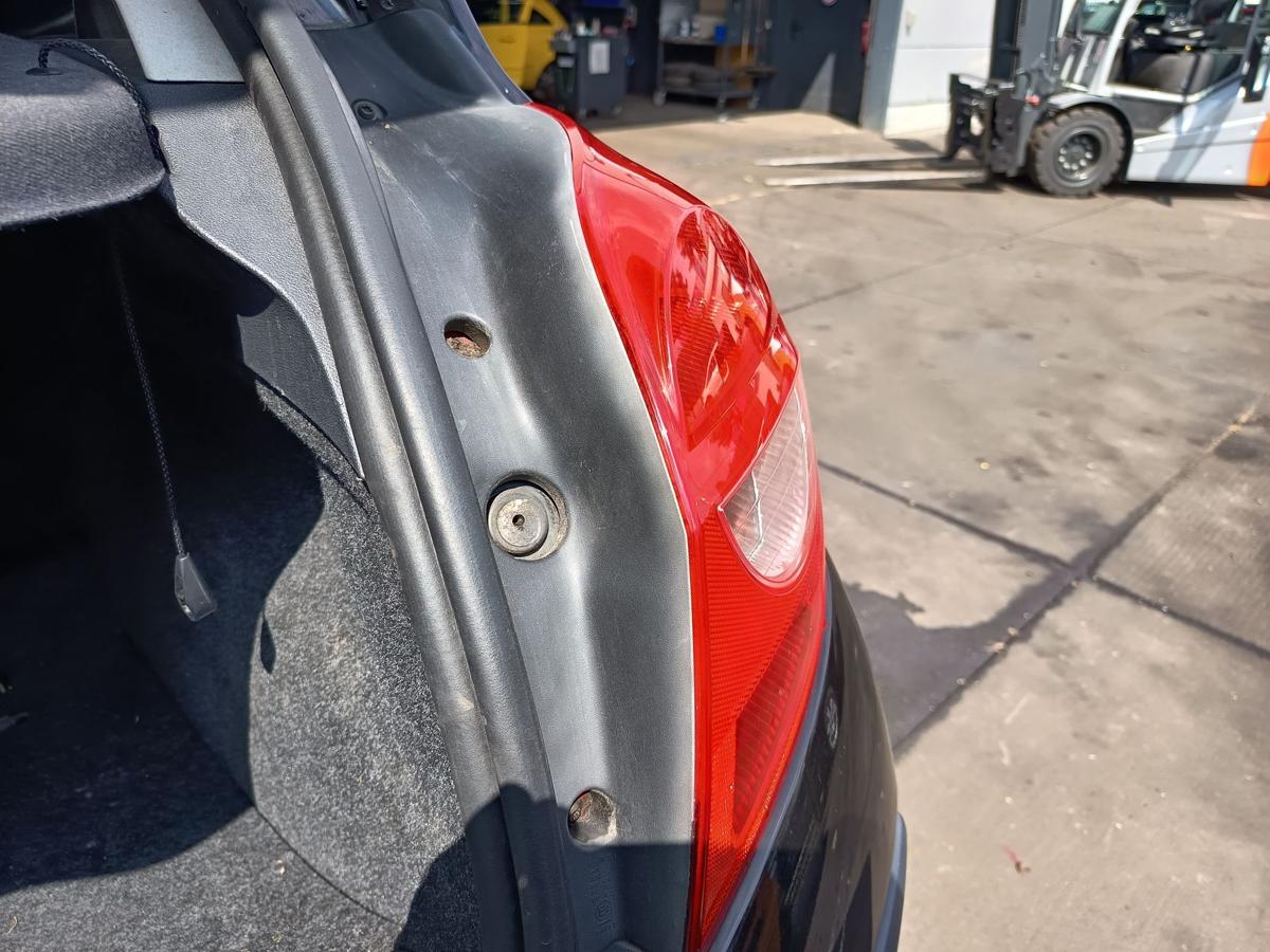 Renault Clio III original Rückleuchte rechts Heck/Schluss/Licht Bj 2006